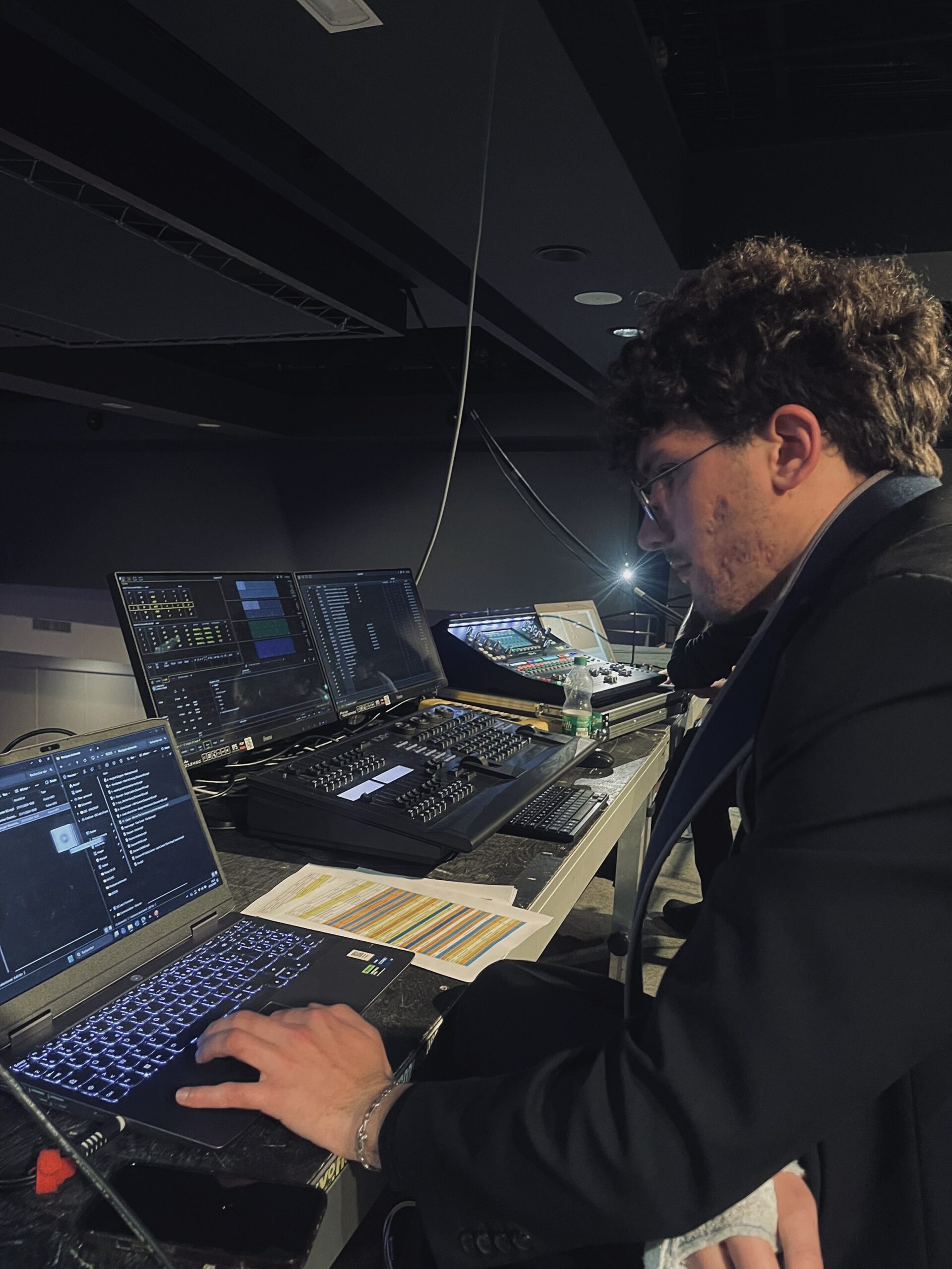 5D8D860B-7EF4-466B-97D4-45A96B590B93